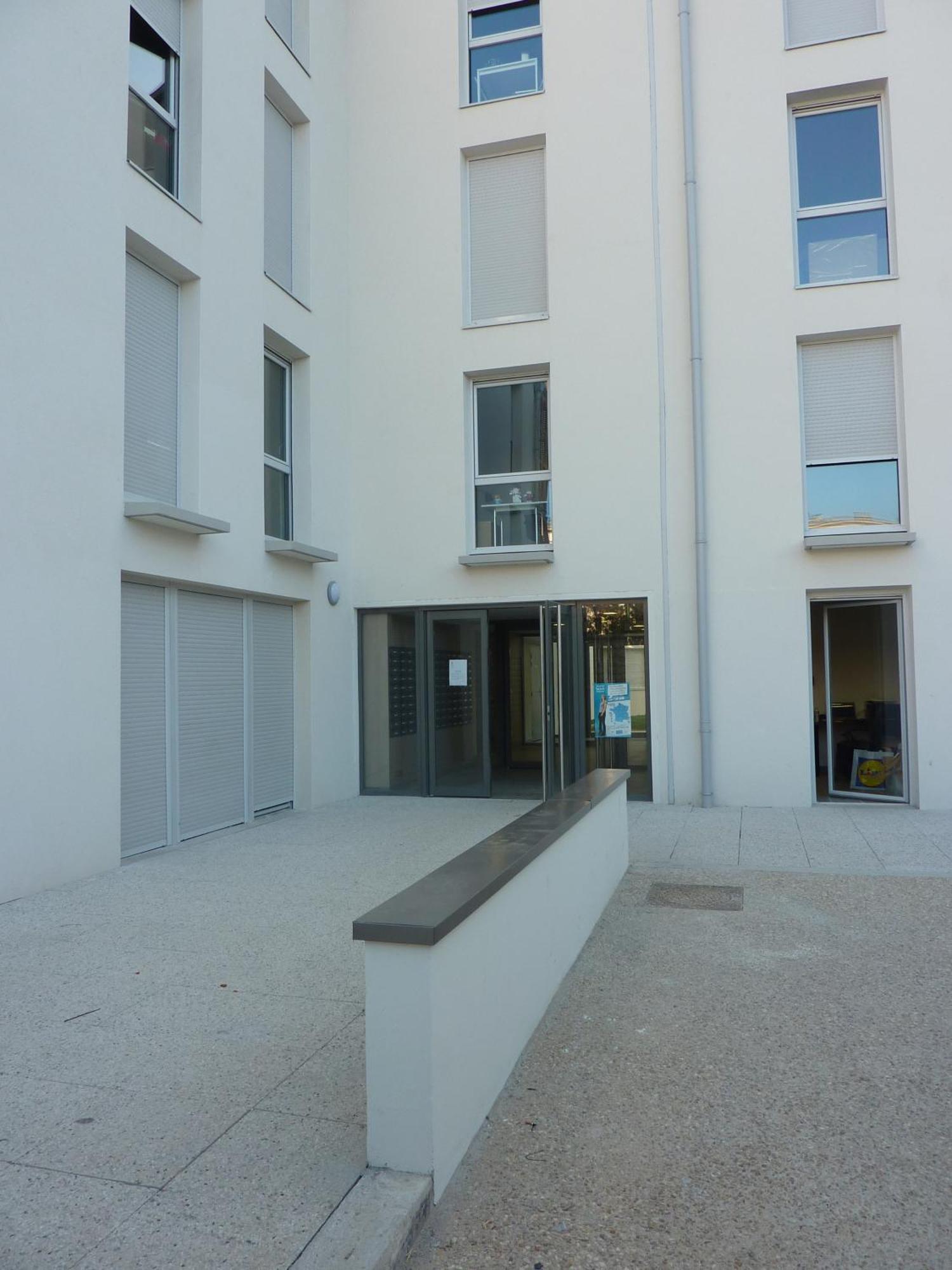 Residence Hoteliere Laudine Reims Exterior photo